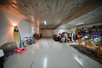 Moradia T5 para Venda em Carcavelos e Parede