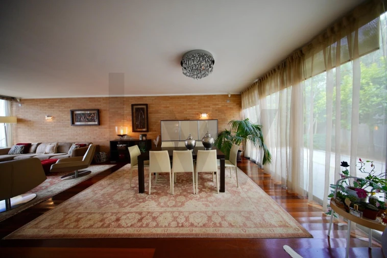 Moradia T5 para Venda em Carcavelos e Parede Foto 14