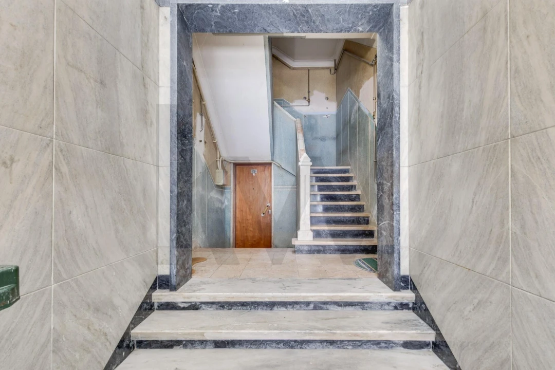 Apartamento T2 para Arrendamento em Benfica Foto 21