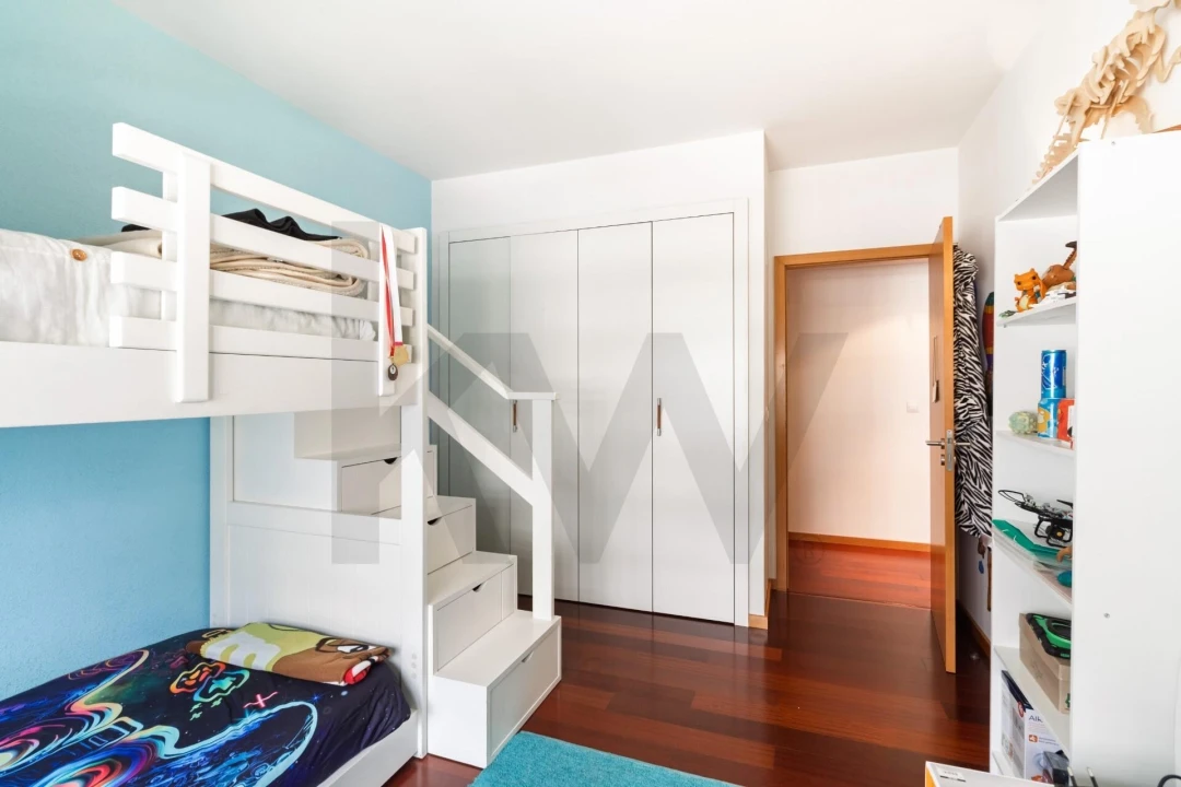 Apartamento T3 para Arrendamento em Lumiar Foto 17