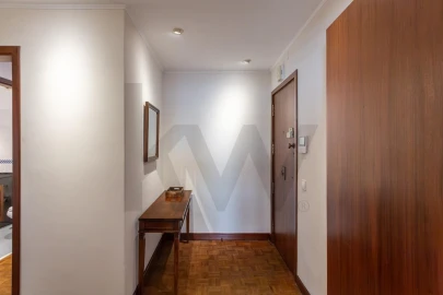 Apartamento T4 para Arrendamento em Moscavide e Portela
