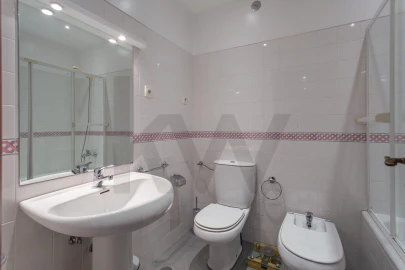 Apartamento T4 para Arrendamento em Moscavide e Portela