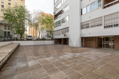 Apartamento T4 para Arrendamento em Moscavide e Portela