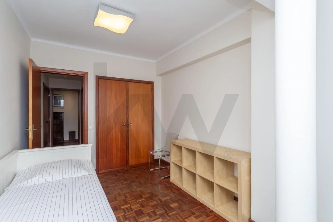 Apartamento T4 para Arrendamento em Moscavide e Portela Foto 19
