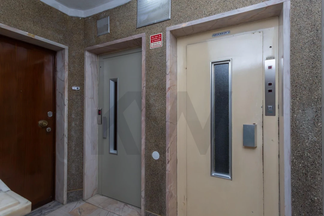 Apartamento T4 para Arrendamento em Moscavide e Portela Foto 26