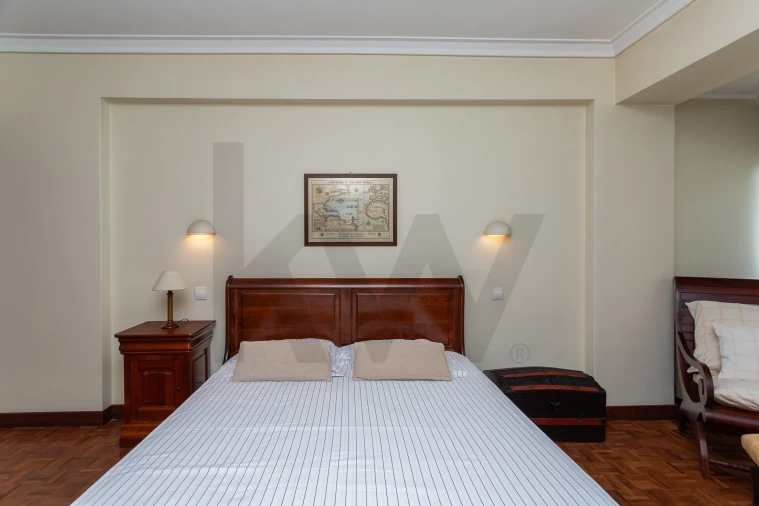 Apartamento T4 para Arrendamento em Moscavide e Portela Foto 10