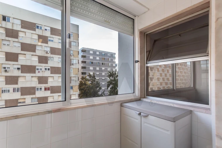 Apartamento T4 para Arrendamento em Moscavide e Portela Foto 24