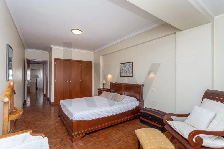 Apartamento T4 para Arrendamento em Moscavide e Portela Foto 11