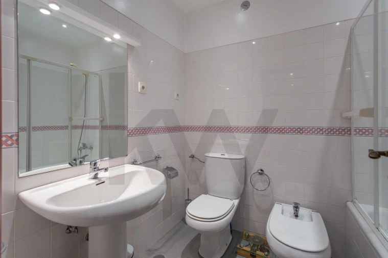 Apartamento T4 para Arrendamento em Moscavide e Portela Foto 12