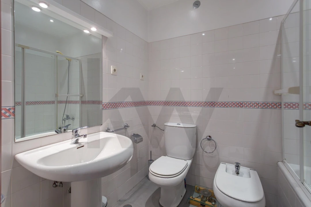 Apartamento T4 para Arrendamento em Moscavide e Portela Foto 12