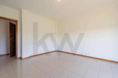 Apartamento T1 para Venda em Alfarelos