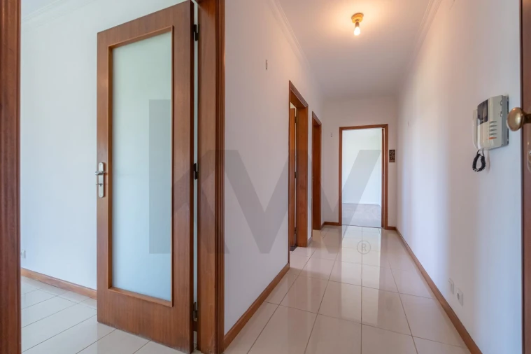 Apartamento T1 para Venda em Alfarelos Foto 2