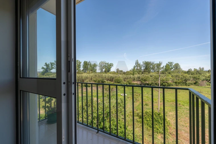 Apartamento T1 para Venda em Alfarelos Foto 4