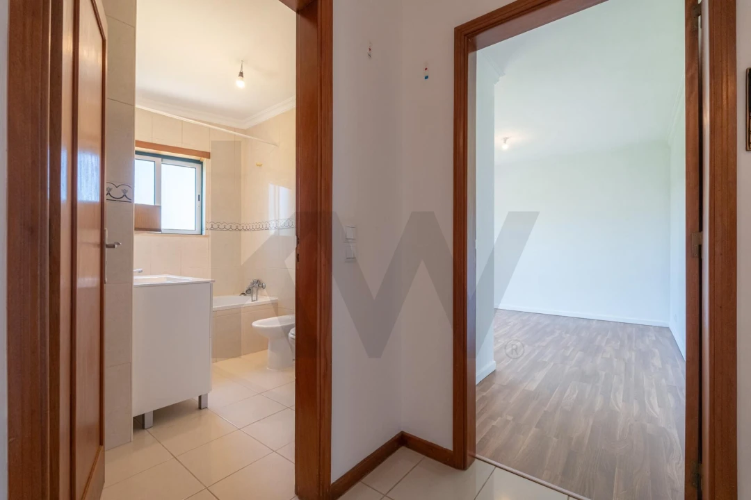 Apartamento T1 para Venda em Alfarelos Foto 11