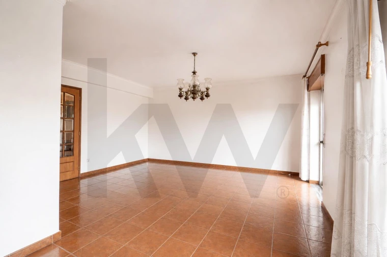 Apartamento T3 para Venda em Romeira e Várzea Foto 3