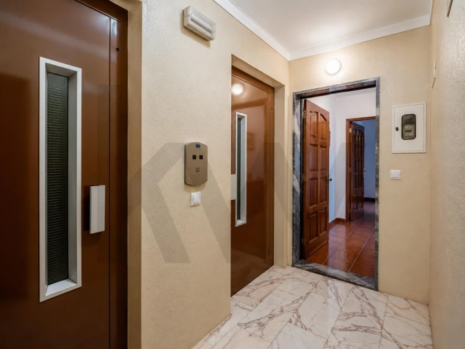 Apartamento T3 para Venda em Romeira e Várzea Foto 21