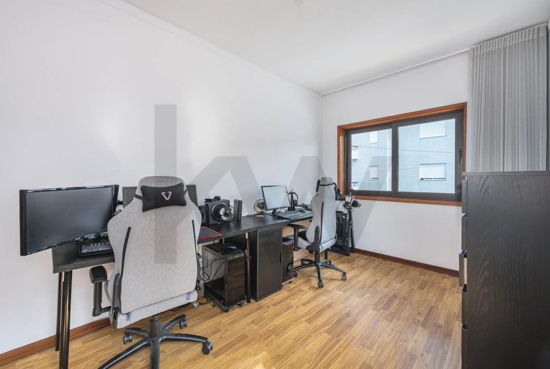 Apartamento T2 para Venda em Rio Tinto Foto 5