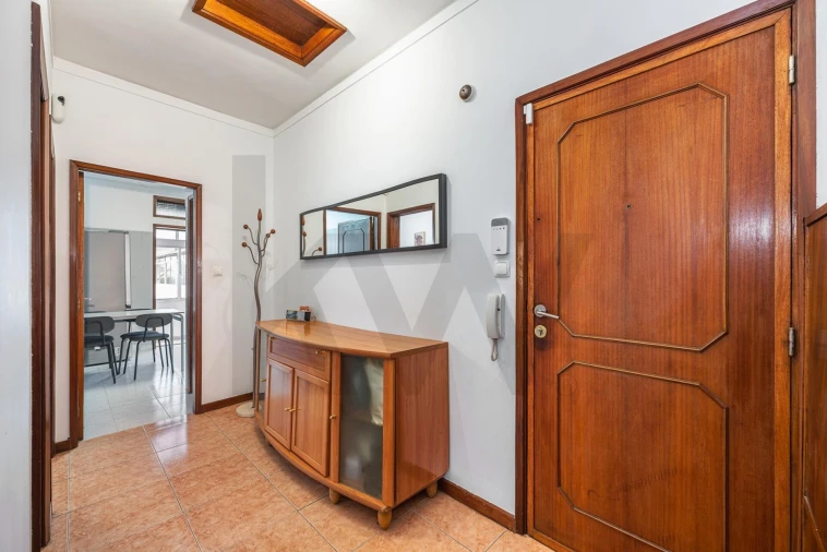Apartamento T2 para Venda em Rio Tinto Foto 9