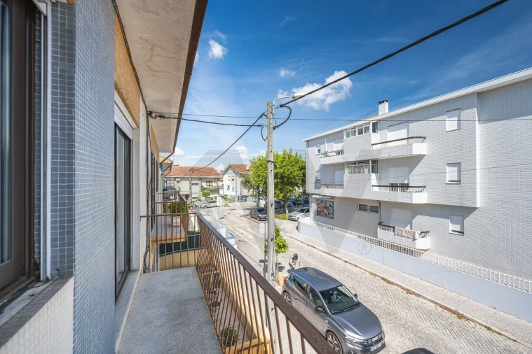 Apartamento T2 para Venda em Rio Tinto Foto 19