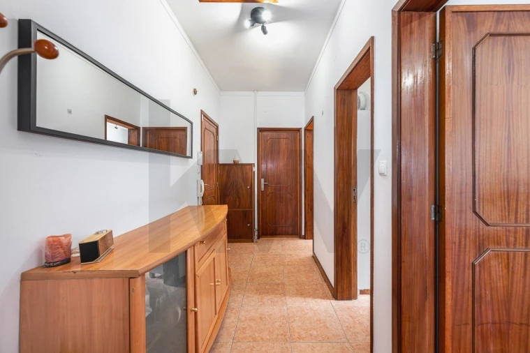 Apartamento T2 para Venda em Rio Tinto Foto 7
