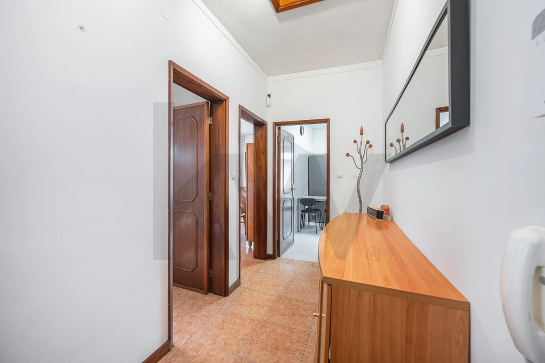 Apartamento T2 para Venda em Rio Tinto Foto 8