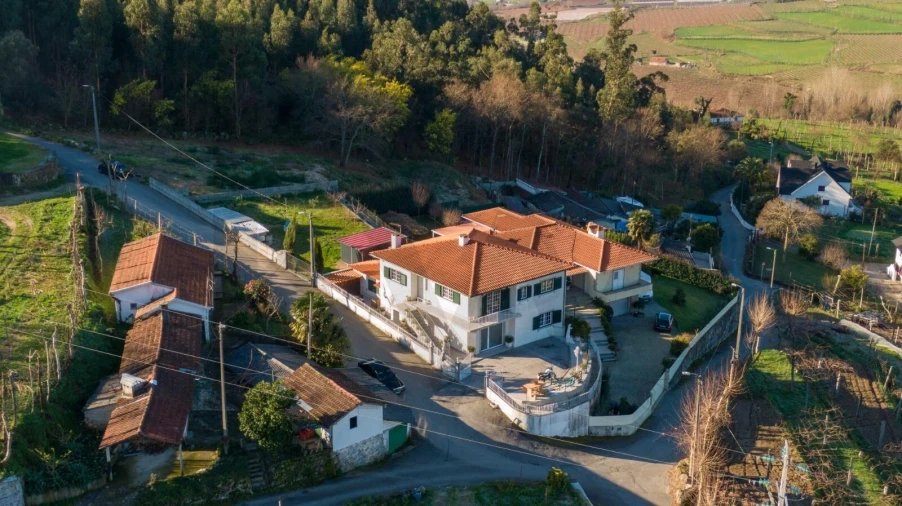Moradia T4 para Venda em Atães e Rendufe Foto 32
