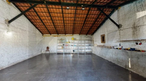 Quinta T9 para Venda em Vale de Prazeres e Mata da Rainha