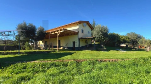 Quinta T9 para Venda em Vale de Prazeres e Mata da Rainha
