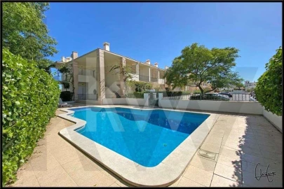 Apartamento T2 para Venda em Albufeira e Olhos de Água
