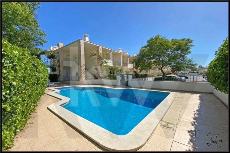 Apartamento T2 para Venda em Albufeira e Olhos de Água Foto 2