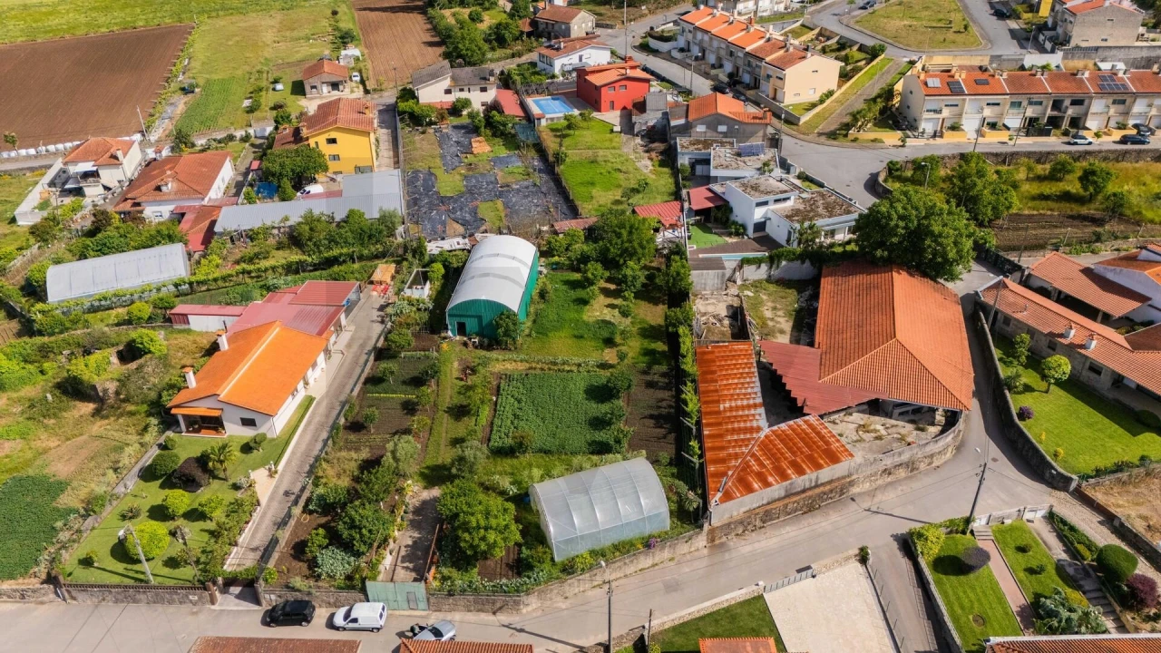 Terreno para Venda em Viatodos, Grimancelos, Minhotães, Monte Fralães Foto 8