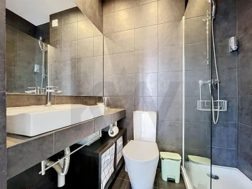 Apartamento T1 para Arrendamento em Avenidas Novas