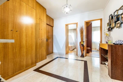 Apartamento T2 para Venda em Mina de Água