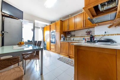 Apartamento T2 para Venda em Mina de Água