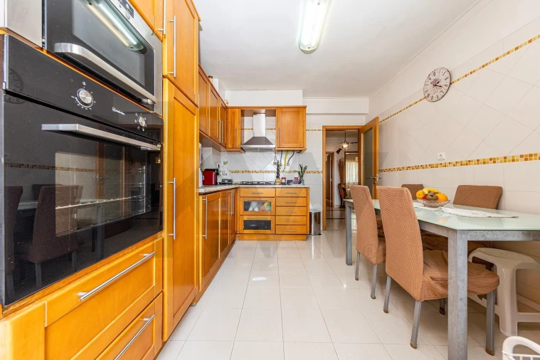 Apartamento T2 para Venda em Mina de Água Foto 22