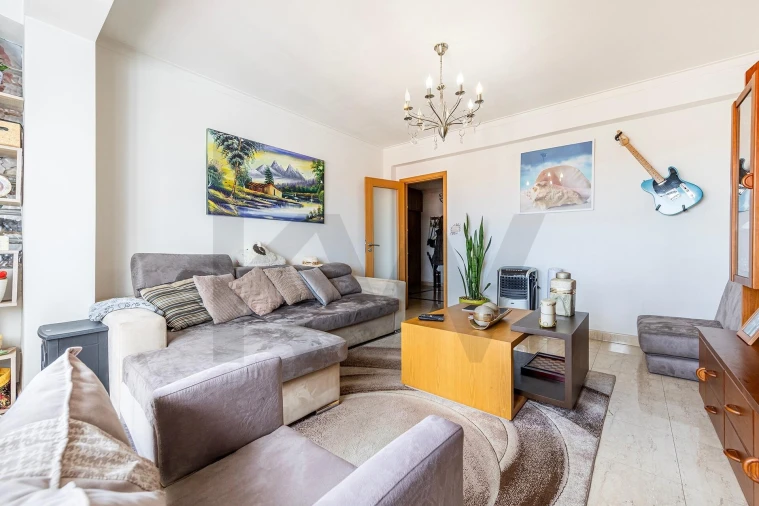 Apartamento T2 para Venda em Mina de Água Foto 6