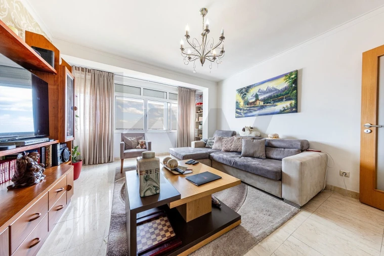 Apartamento T2 para Venda em Mina de Água Foto 4