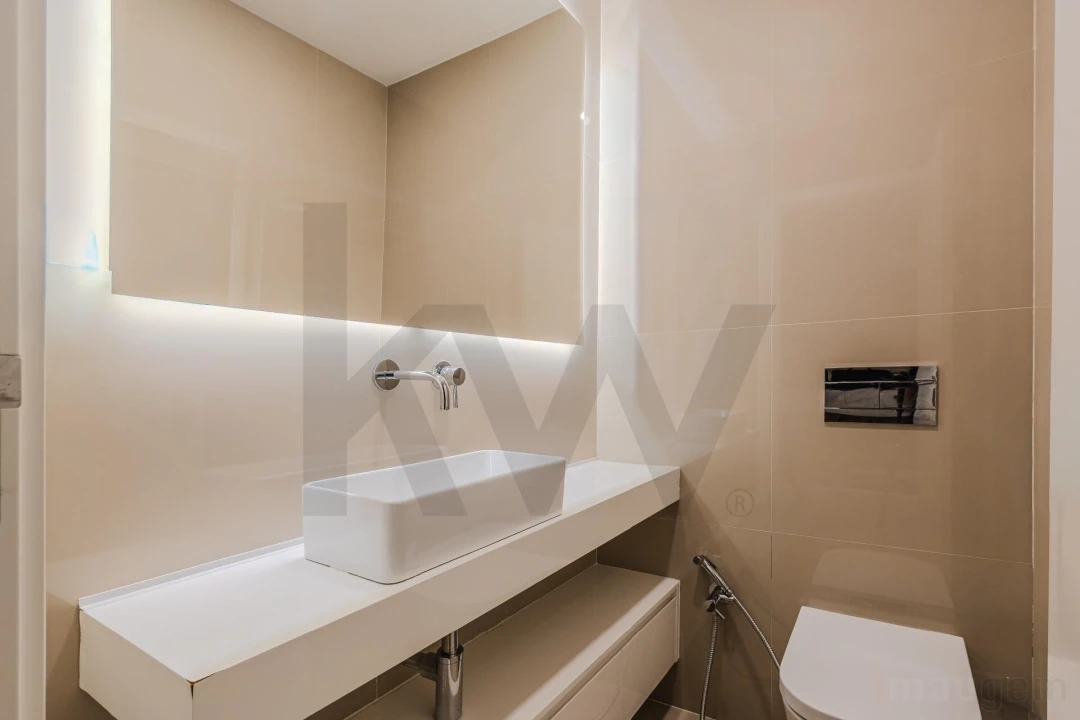 Apartamento T3 para Venda em Massamá e Monte Abraão Foto 28