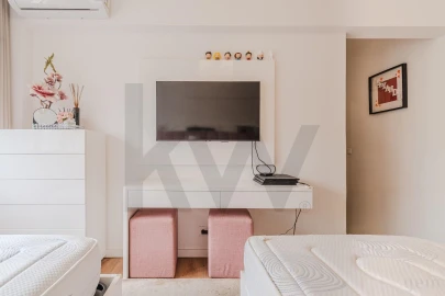 Apartamento T3 para Venda em Massamá e Monte Abraão