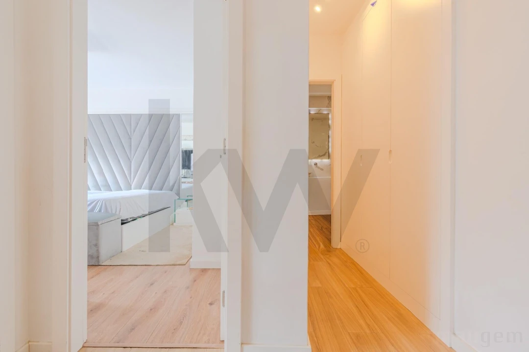 Apartamento T3 para Venda em Massamá e Monte Abraão Foto 35