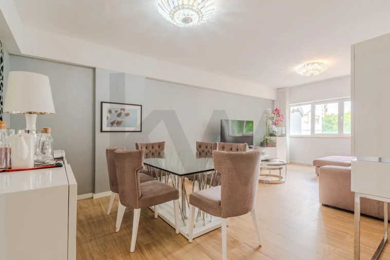 Apartamento T3 para Venda em Massamá e Monte Abraão Foto 19
