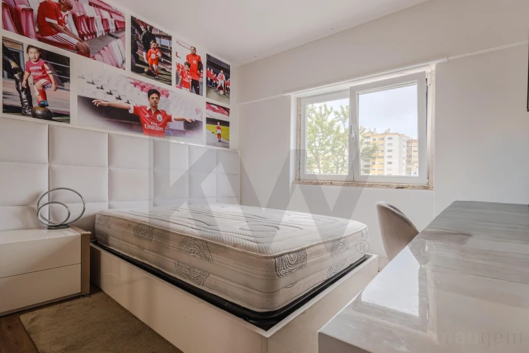 Apartamento T3 para Venda em Massamá e Monte Abraão Foto 34