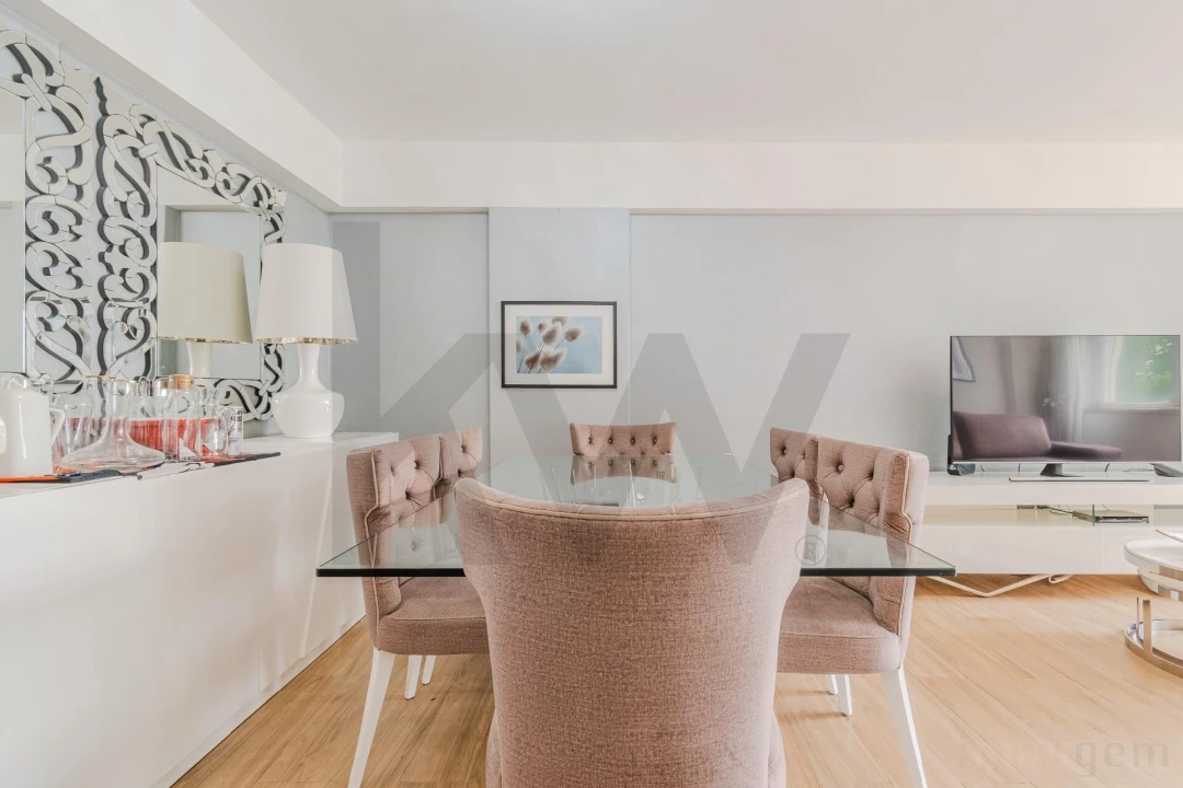 Apartamento T3 para Venda em Massamá e Monte Abraão Foto 23