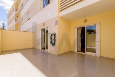 Apartamento T2 para Venda em Carcavelos e Parede