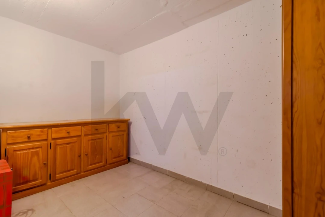 Apartamento T2 para Venda em Carcavelos e Parede Foto 22