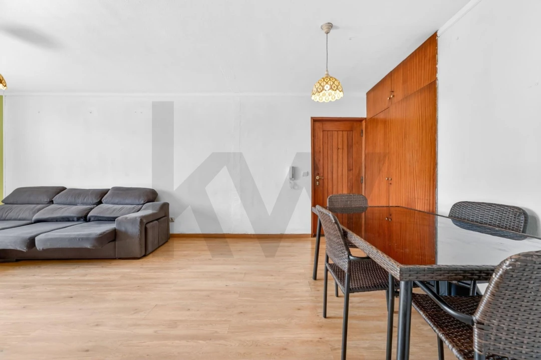 Apartamento T2 para Venda em São Martinho Foto 7