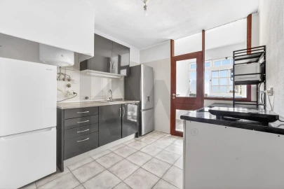 Apartamento T2 para Venda em São Martinho