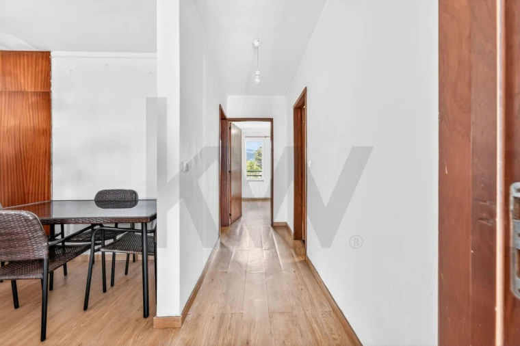 Apartamento T2 para Venda em São Martinho Foto 10