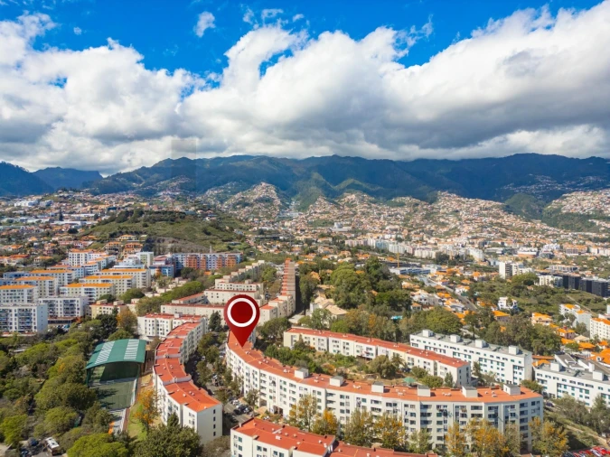 Apartamento T2 para Venda em São Martinho Foto 18