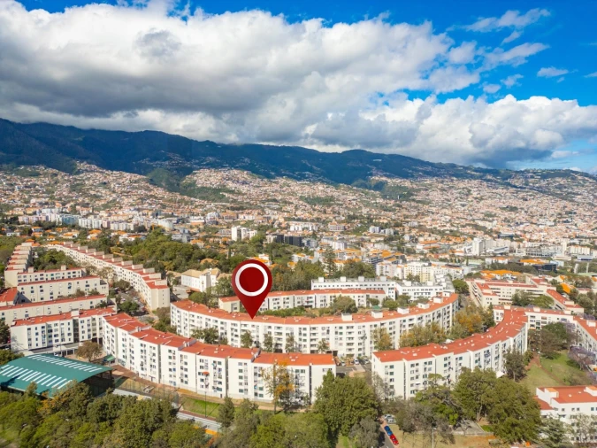 Apartamento T2 para Venda em São Martinho Foto 17